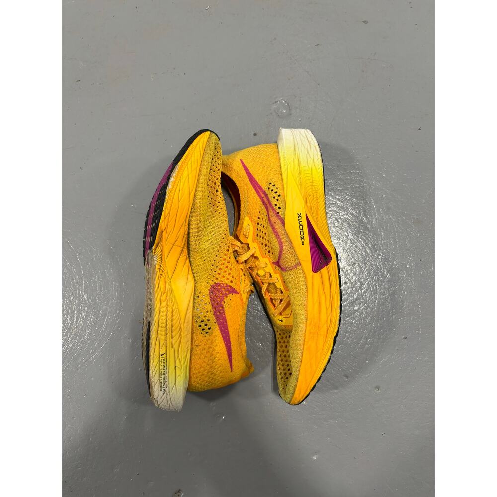 Nike ZoomX Vaporfly 3 Laser Orange Running Shoe Women US 8.5 - Picture 4 of 8